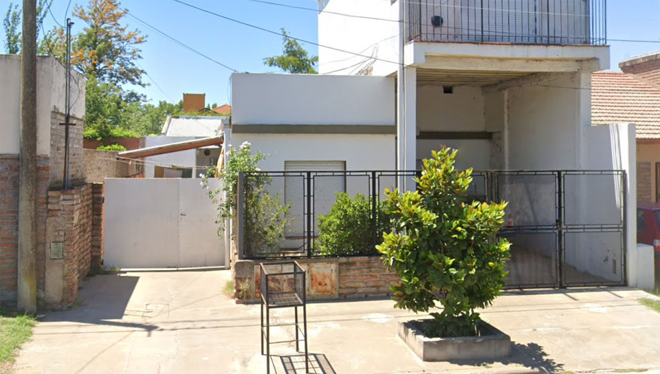 Hospedaje de Casa con Cochera en Trenque Lauquen